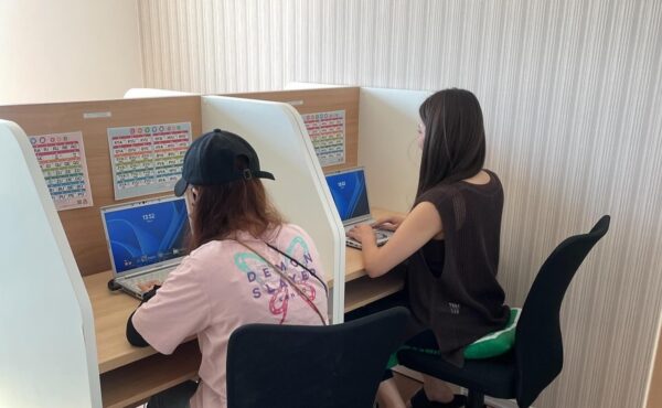 PC入力の作業風景