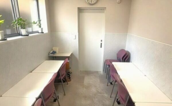 昼食のイメージ画像