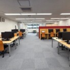 事業所内部の一室です。数多くのPCを揃えております。