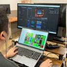 動画編集を行っています。自分のペースでスキルアップができますよ。